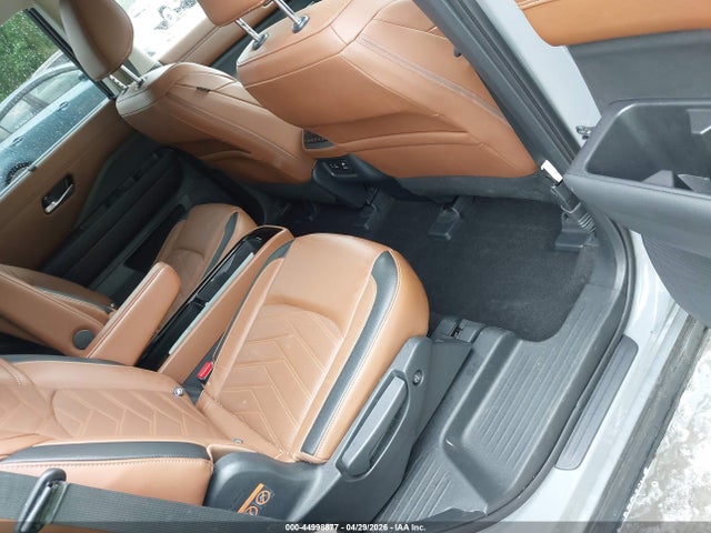 Nissan Pathfinder Platinum 4wd