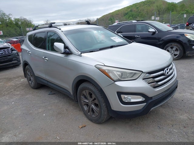 Salvage Hyundai SANTA FE Image