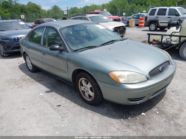Salvage Ford Taurus Image