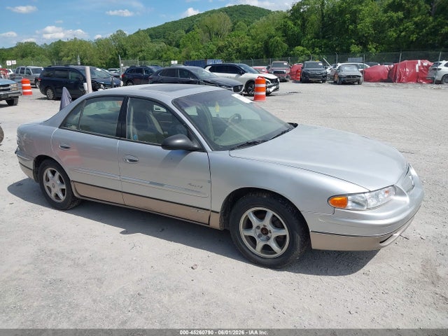 Salvage Buick Regal Image