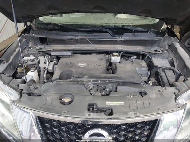 Nissan Pathfinder Sv