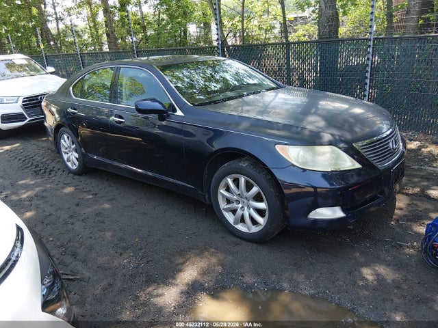 Salvage Lexus LS Image