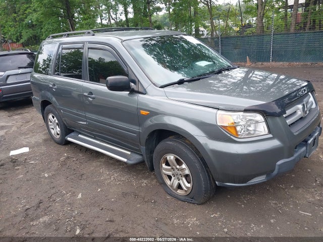 Salvage Honda Pilot Image