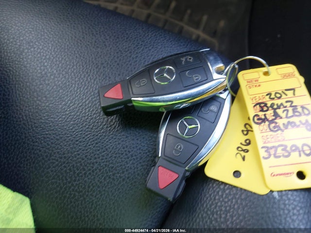 Mercedes-Benz GLA 4matic