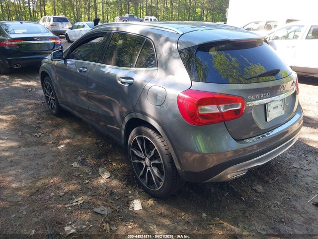 Mercedes-Benz GLA 4matic