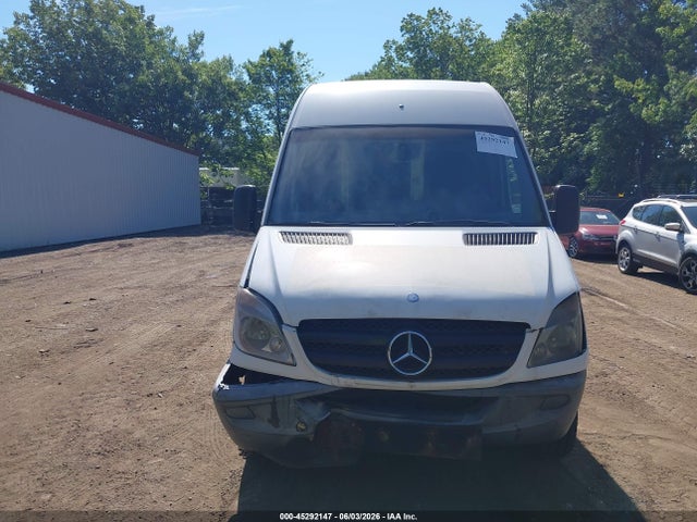 Mercedes-Benz Sprinter 2500 High Roof