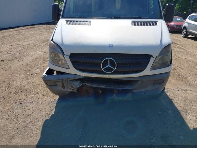 Mercedes-Benz Sprinter 2500 High Roof
