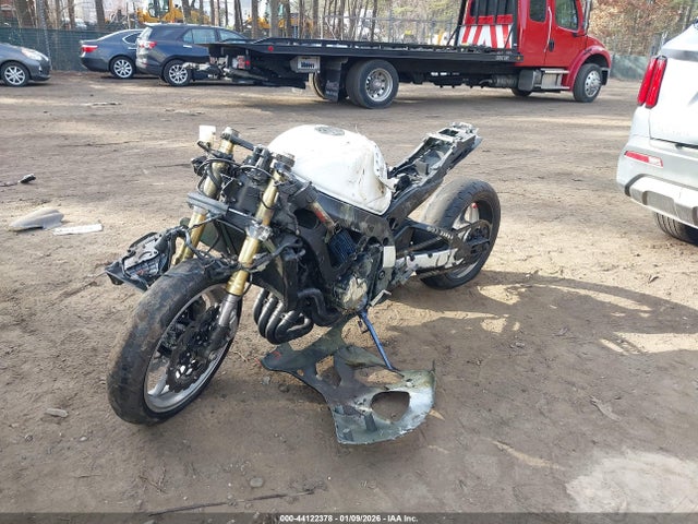Suzuki Gsx750