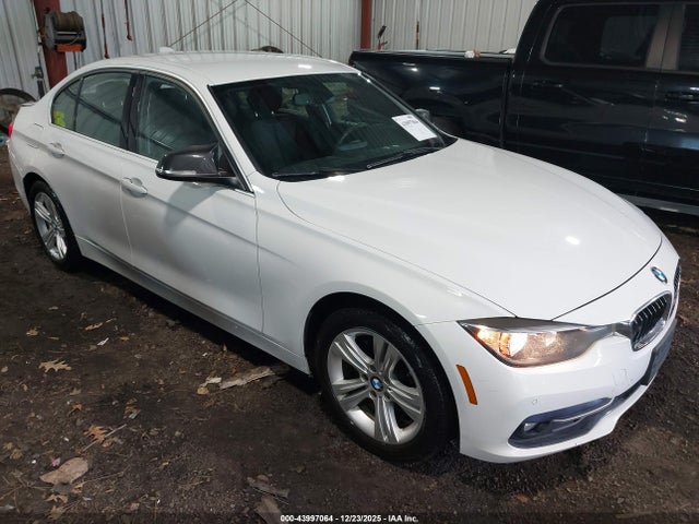 Salvage BMW 3 Series Image