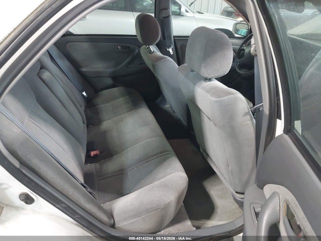 Toyota Camry Ce