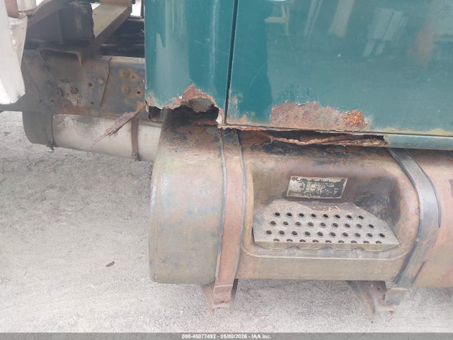 International 4000 4700