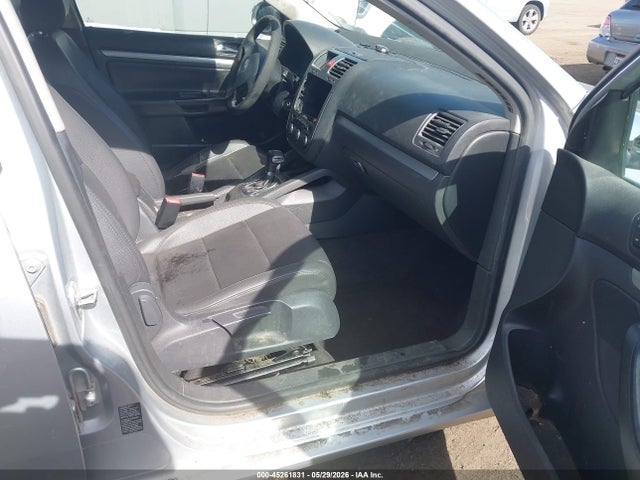 Volkswagen Jetta 2.5