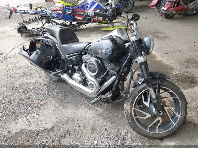 Salvage Harley-Davidson Flsb Image