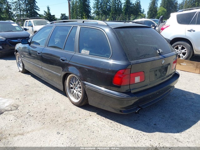 BMW 5 Series Sport