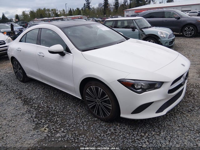 Salvage Mercedes-Benz Cla-class Image