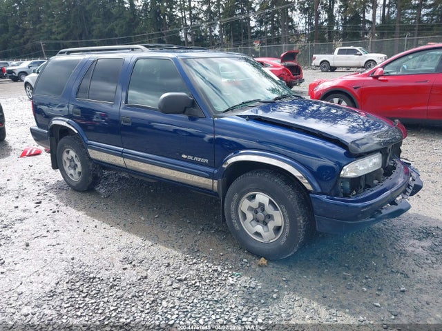 Salvage Chevrolet Blazer Image