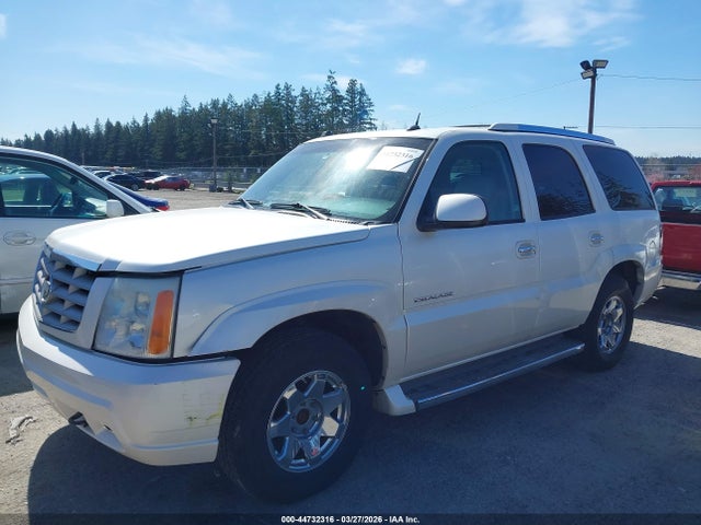 Cadillac Escalade Standard