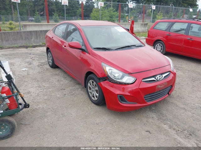 Salvage Hyundai ACCENT Image