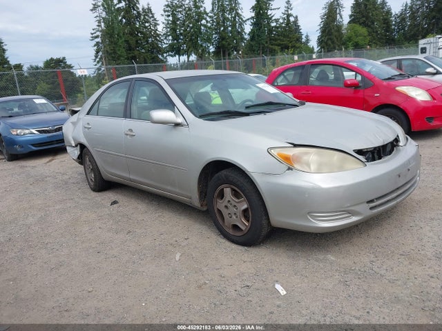 Salvage Toyota Camry Image