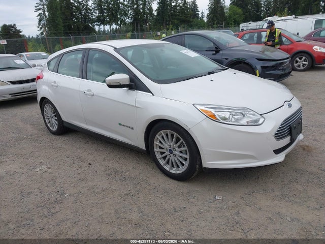 Salvage Ford Focus Electric Image
