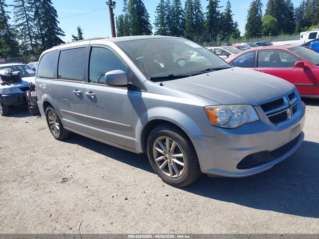 Salvage Dodge Grand Caravan Image