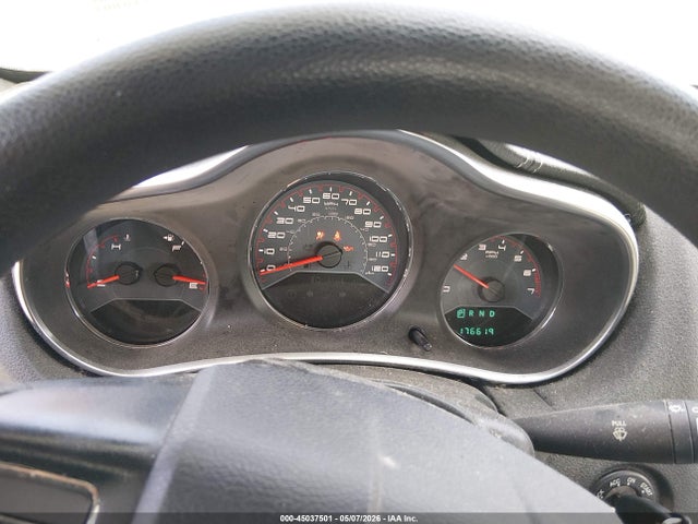 Dodge Avenger Se