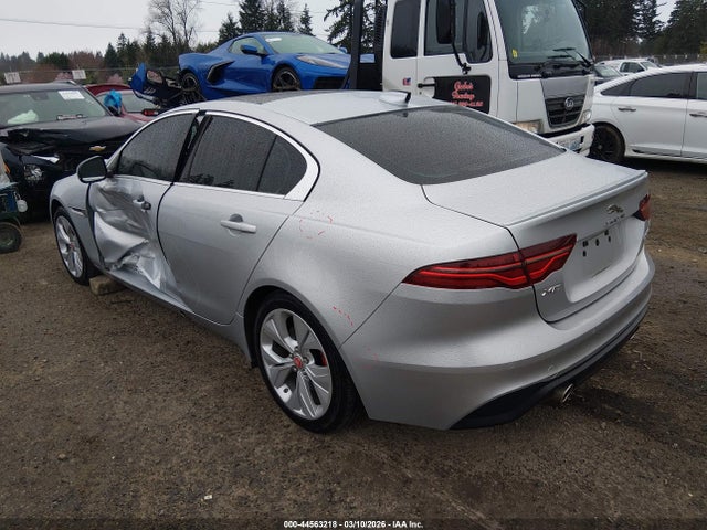 Jaguar XE S Awd Automatic