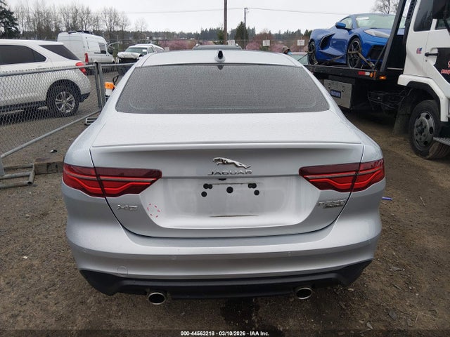Jaguar XE S Awd Automatic