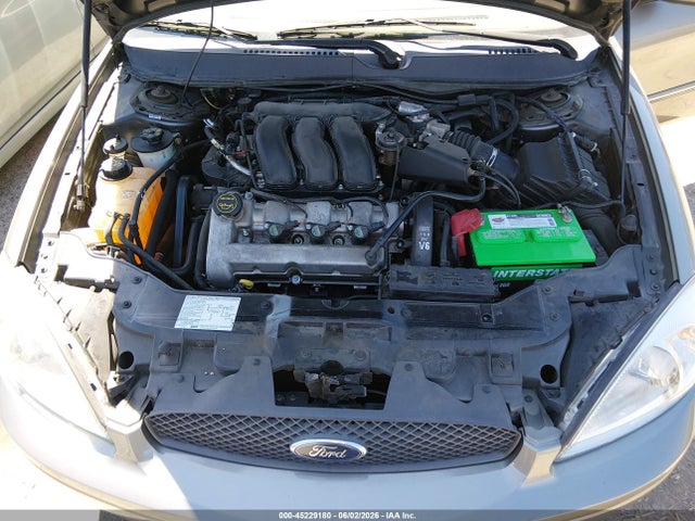 Ford Taurus Sel