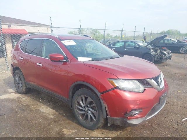 Salvage Nissan Rogue Image