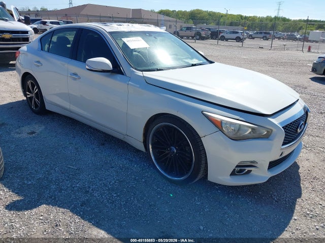 Salvage INFINITI Q50 Image