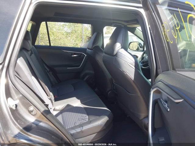 Toyota RAV4 Xse