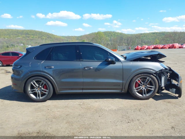 Porsche Cayenne Gts