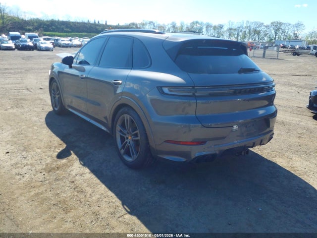 Porsche Cayenne Gts