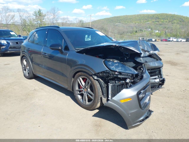 2025 Porsche Cayenne