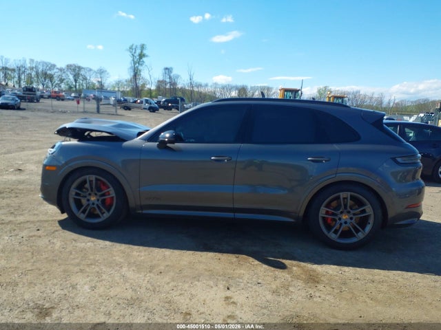Porsche Cayenne Gts