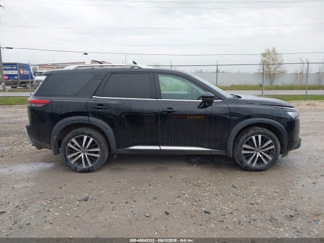Nissan Pathfinder Platinum 4wd