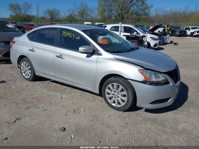 Salvage Nissan Sentra Image