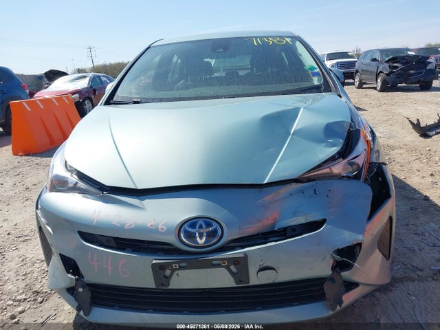 Toyota Prius Two