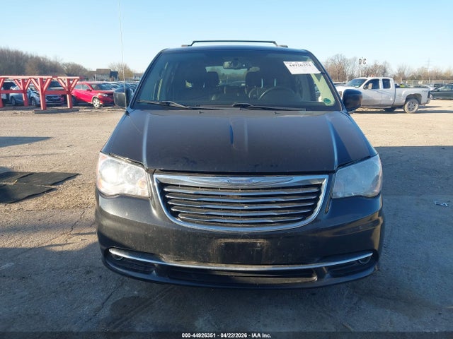Chrysler Town & Country Touring