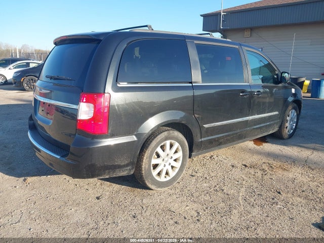Chrysler Town & Country Touring