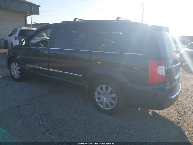 Chrysler Town & Country Touring