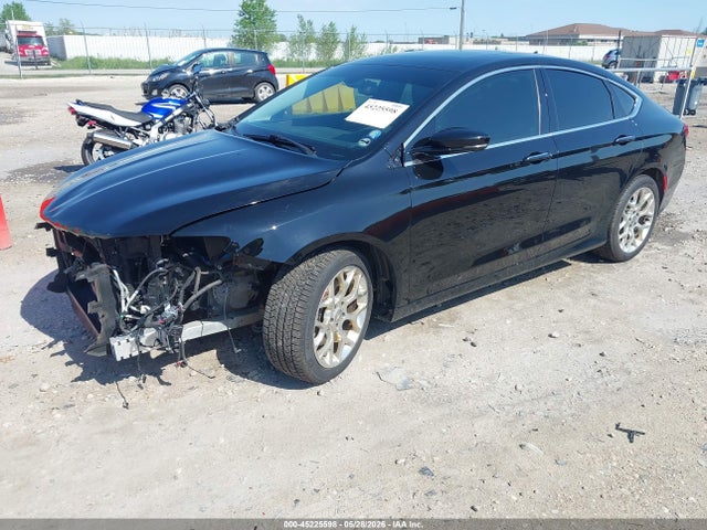Chrysler 200 C