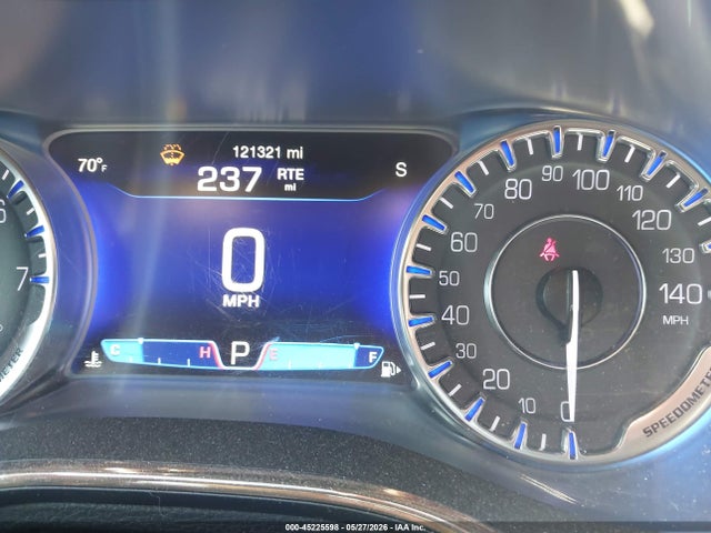 Chrysler 200 C
