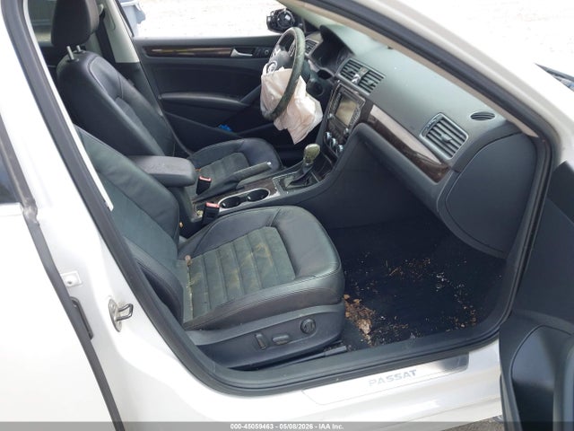 Volkswagen Passat 2.0l Tdi Sel Premium