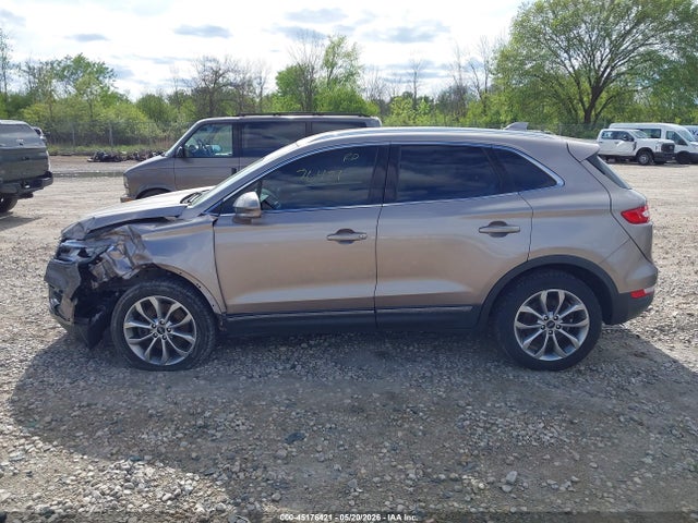 Lincoln MKC Select