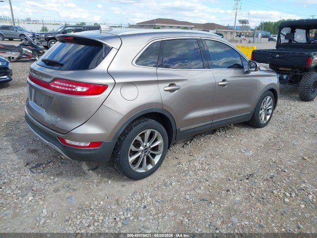 Lincoln MKC Select