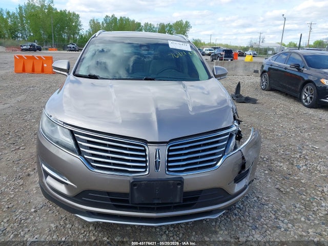 Lincoln MKC Select
