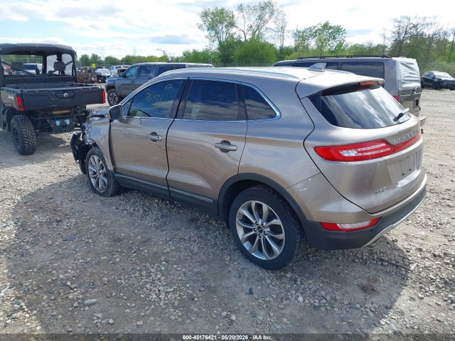 Lincoln MKC Select
