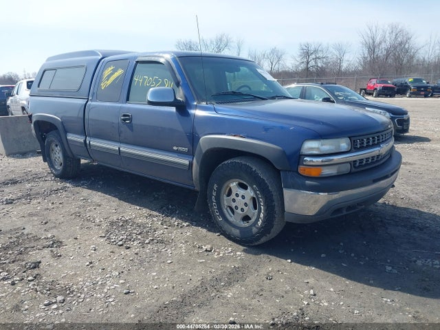 Salvage Chevrolet Silverado 1500 Image